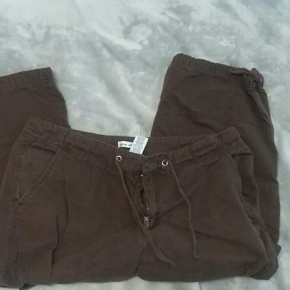 Women's Capris